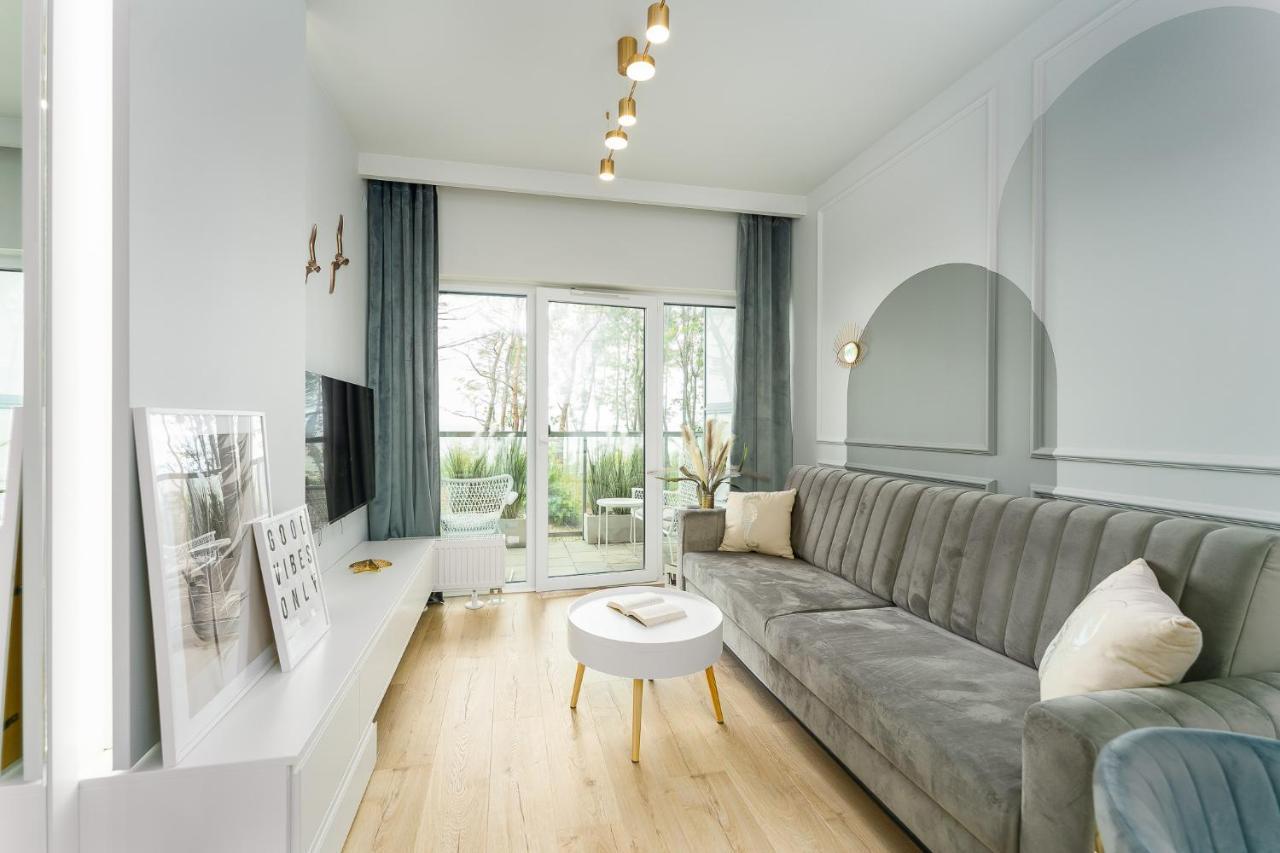 Apartament Baltic View 21 Z Widokiem Na Morze 尤斯托尼莫斯基 外观 照片