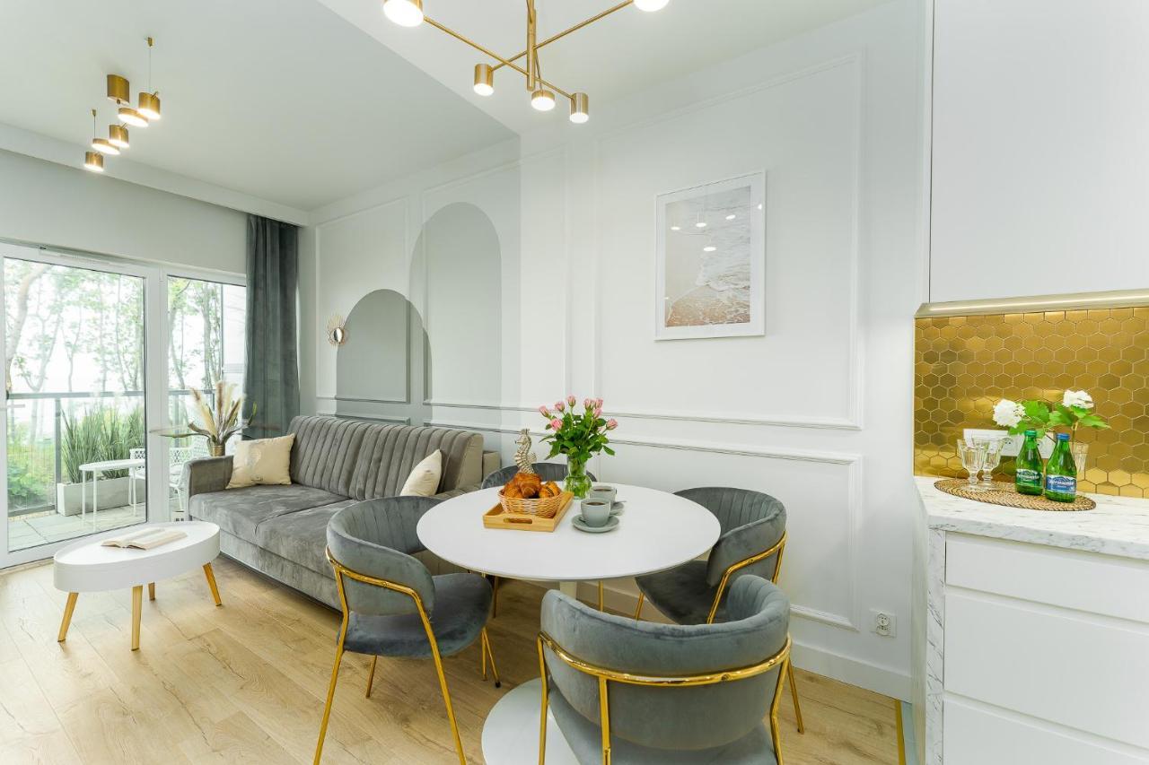 Apartament Baltic View 21 Z Widokiem Na Morze 尤斯托尼莫斯基 外观 照片