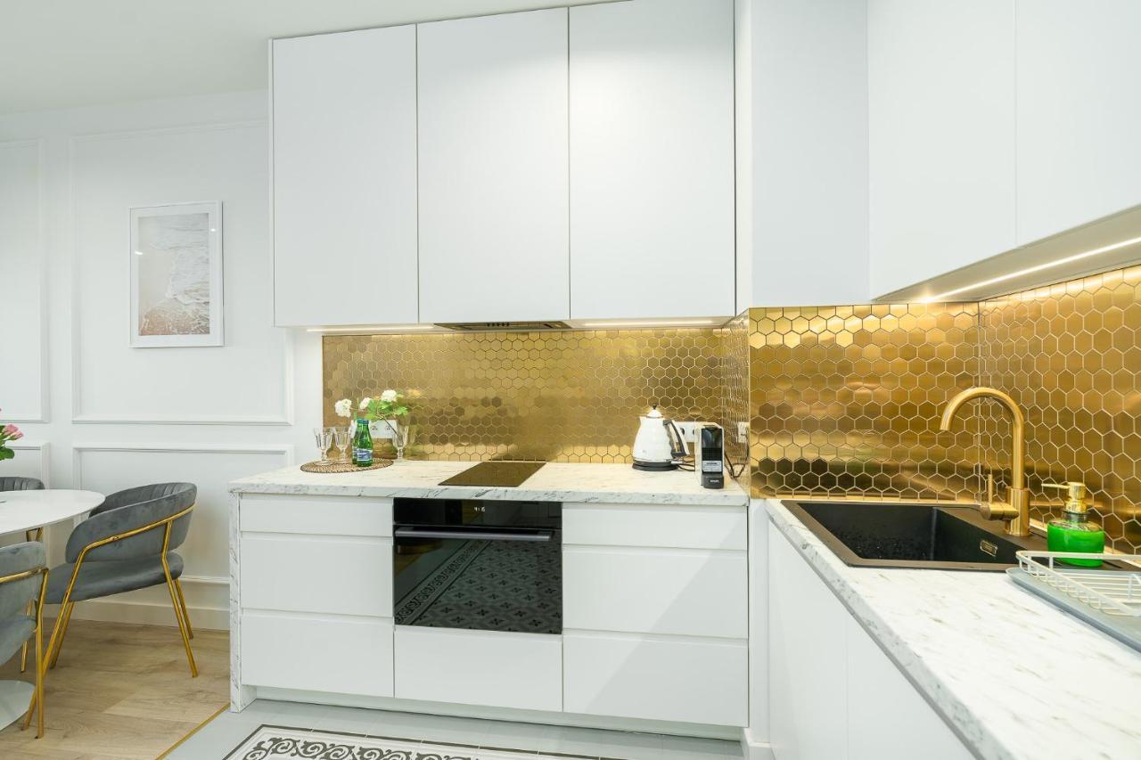 Apartament Baltic View 21 Z Widokiem Na Morze 尤斯托尼莫斯基 外观 照片